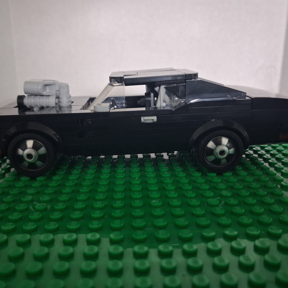 LEGO SPEED CHAMPIONS: Fast & Furious 1970 Dodge Charger R/T (76912) Used - Picture 3 of 7